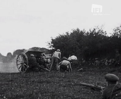 105 Irish National Army Sweeping On