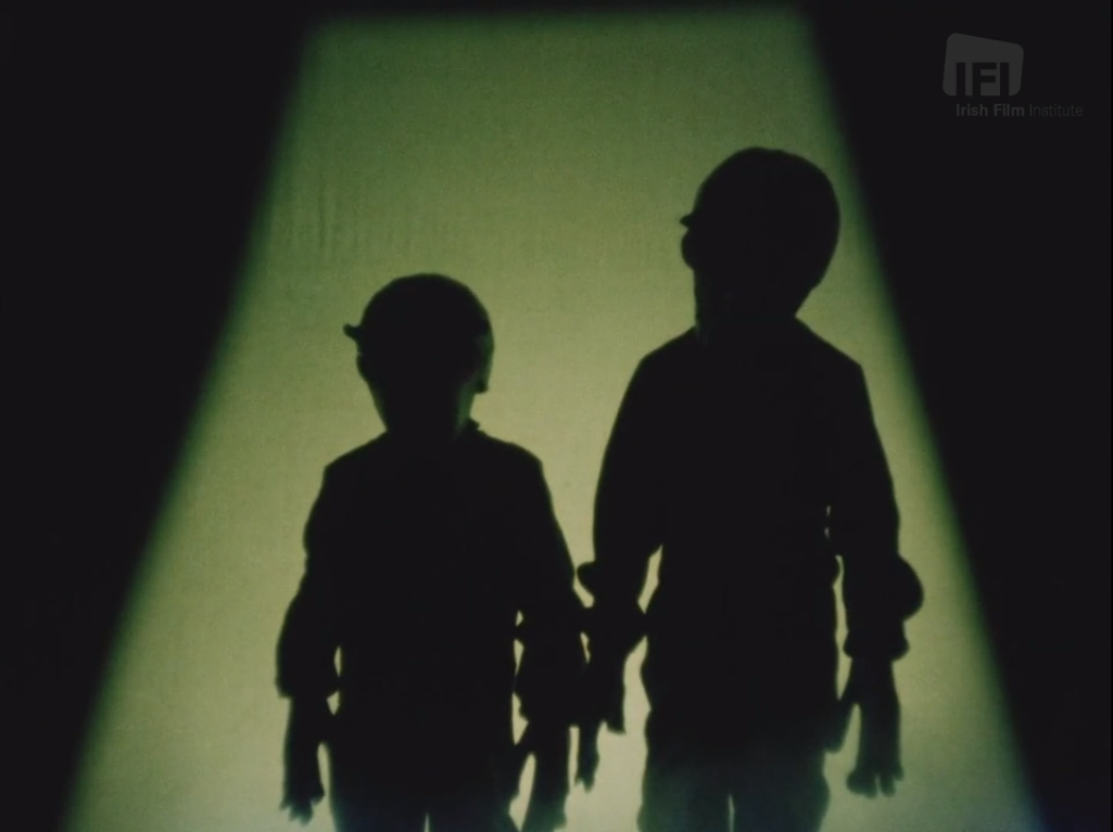 Attack of the saucer people 2